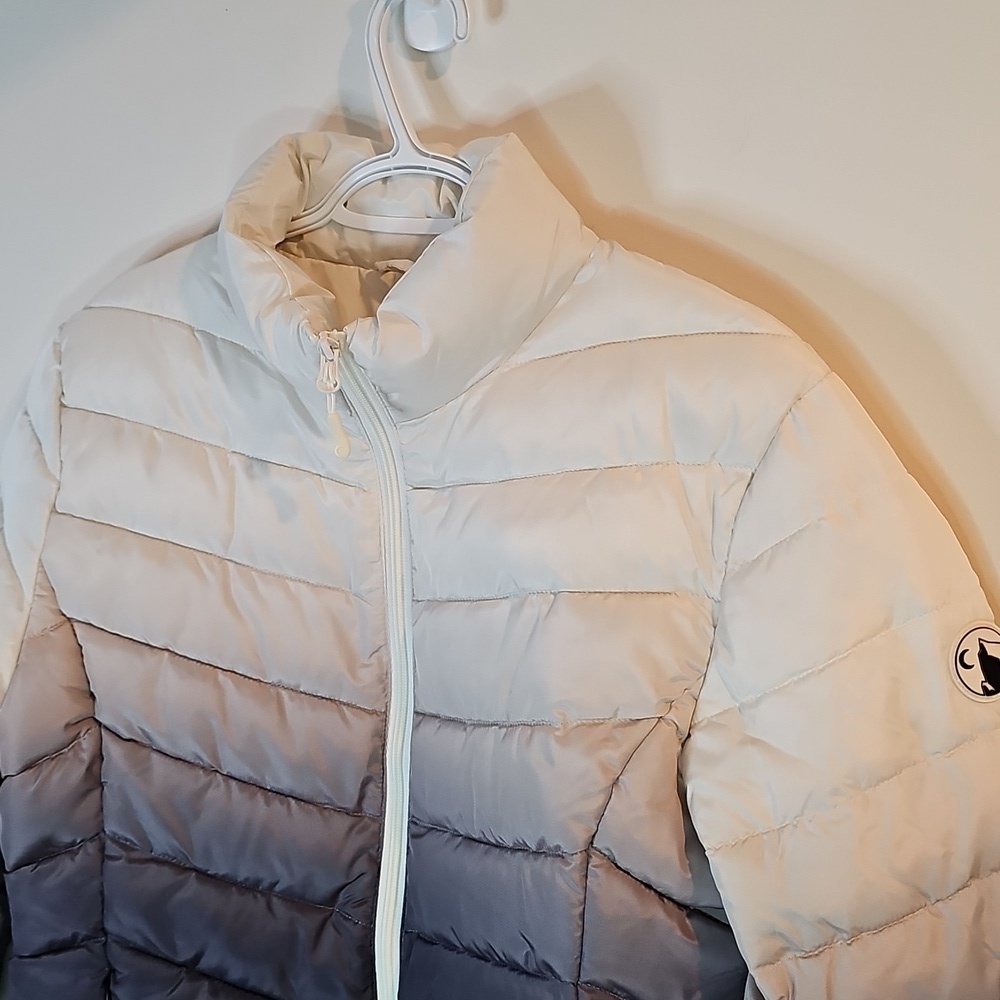 ZYIA Active Large White Jacket - Picture 2 of 6